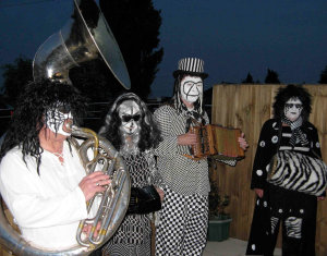 Band at Farcet