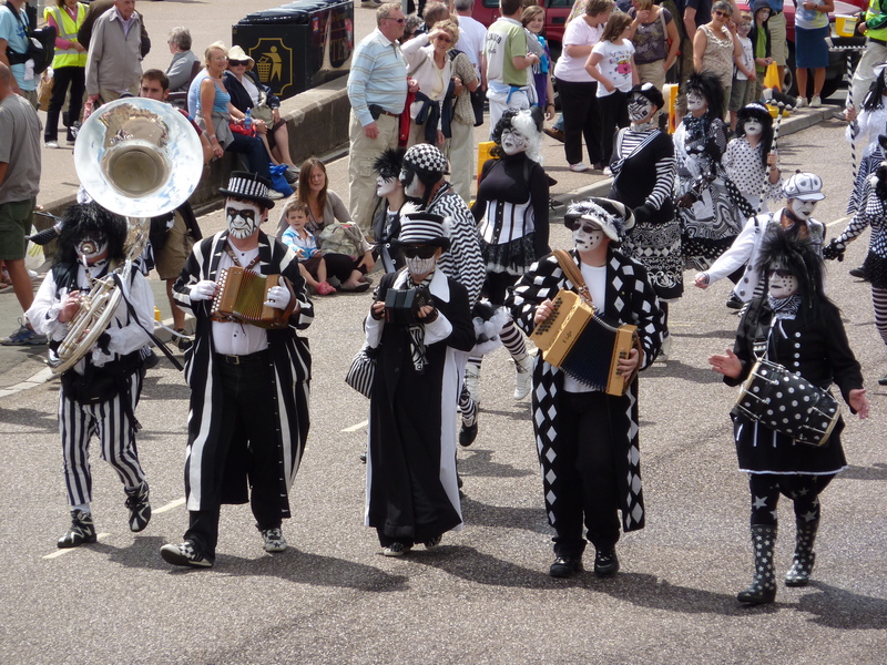 <p>Daytime procession at Sidmouth 2010. Photo by Mike Tabecki.</p>