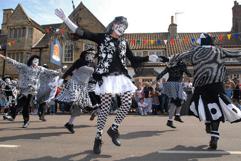 <p>Stilton Cheese Rolling 2010</p>